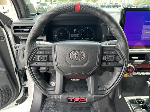 Certified 2025 Toyota Tacoma TRD Pro AWD/4WD image 18
