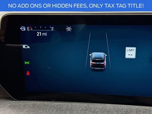 New 2025 Ford Expedition Active image 12