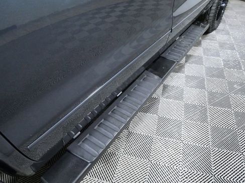 Used 2018 Chevrolet Silverado 1500 LT w/ All Star Edition image 9