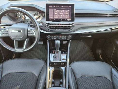 Used 2022 Jeep Compass Trailhawk w/ Trailhawk Convenience Group image 14