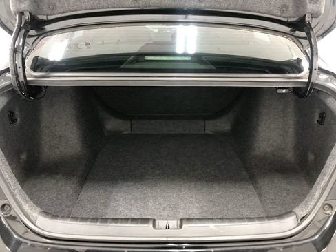 Used 2018 Honda Accord LX image 23