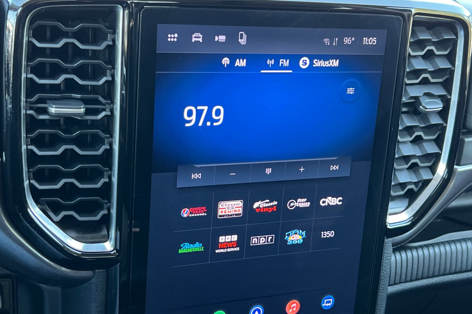 Certified 2025 Ford Ranger Lariat w/ FX4 Off-Road Package AWD/4WD image 19