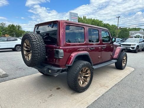 Used 2021 Jeep Wrangler Unlimited Sahara AWD/4WD image 7