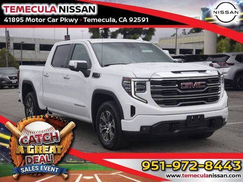 Used 2025 GMC Sierra 1500 SLT image 1