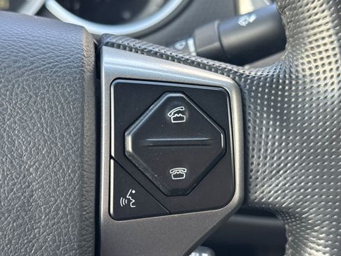Used 2015 Toyota Tacoma PreRunner w/ SR5 Package RWD image 48