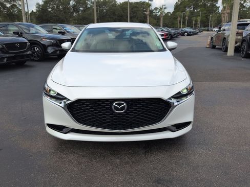 Used 2020 MAZDA MAZDA3 Sedan w/ Preferred Package FWD image 9