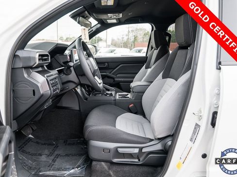 Certified 2025 Toyota 4Runner TRD Off-Road image 24