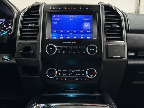 Used 2020 Ford Expedition XLT w/ Equipment Group 202A image 23