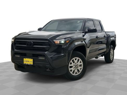 Used 2026 Toyota Tacoma SR5 RWD image 10