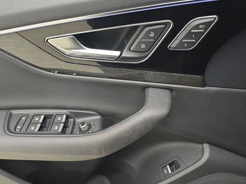 Used 2019 Audi Q7 3.0T Premium Plus AWD/4WD image 14