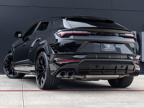 Used 2024 Lamborghini Urus S image 6