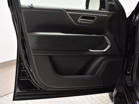 New 2026 INFINITI QX80 Luxe w/ Exterior Package image 10