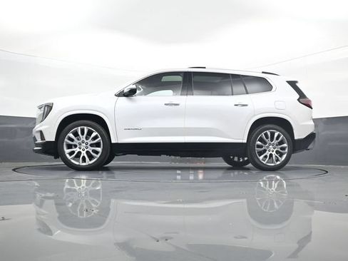 Used 2024 GMC Acadia Denali w/ Super Cruise Package AWD/4WD image 29