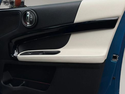 Used 2021 MINI Cooper Countryman S w/ Signature Upholstery Package FWD image 39
