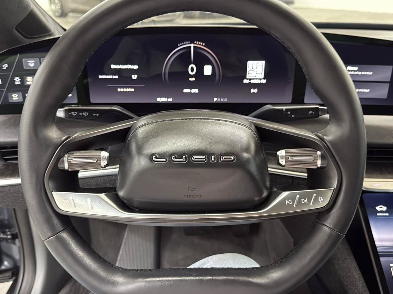 Used 2025 Lucid Air Touring AWD/4WD image 19