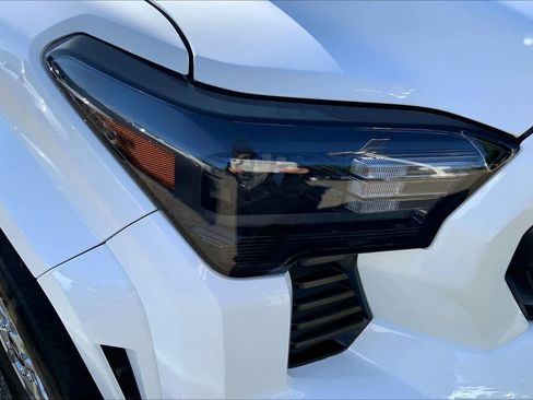New 2026 Toyota Tacoma SR5 RWD image 12