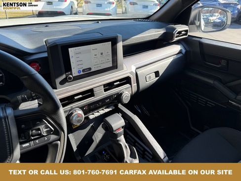 Used 2025 Toyota 4Runner TRD Off-Road image 19