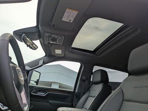 New 2026 GMC Sierra 3500 Denali w/ Denali Reserve Package image 21