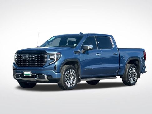 Used 2025 GMC Sierra 1500 Denali Ultimate AWD/4WD image 7