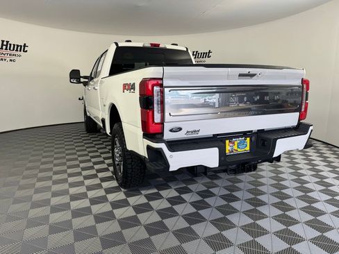 Used 2024 Ford F250 Limited w/ FX4 Off-Road Package image 8