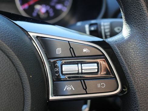 Certified 2023 Kia Forte LXS image 19