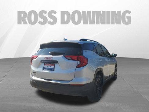 Used 2020 GMC Terrain SLT w/ Elevation Edition image 4