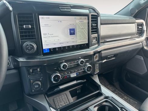 Used 2025 Ford F250 Lariat w/ Lariat Ultimate Package AWD/4WD image 54