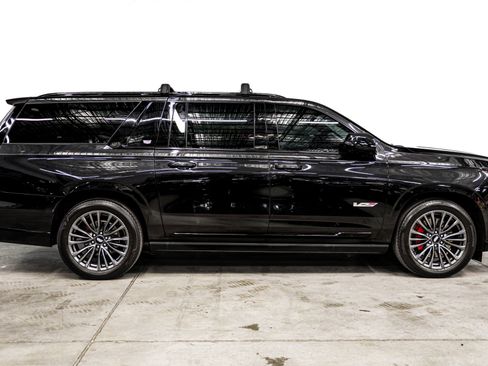 Used 2024 Cadillac Escalade ESV V w/ LPO, Floor Liner Package AWD/4WD image 54