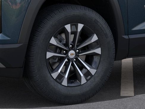 New 2027 Chevrolet Equinox LT w/ Convenience Package II AWD/4WD image 9