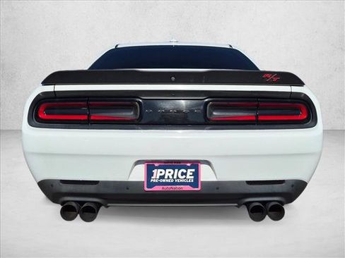 Used 2015 Dodge Challenger R/T Plus RWD image 6