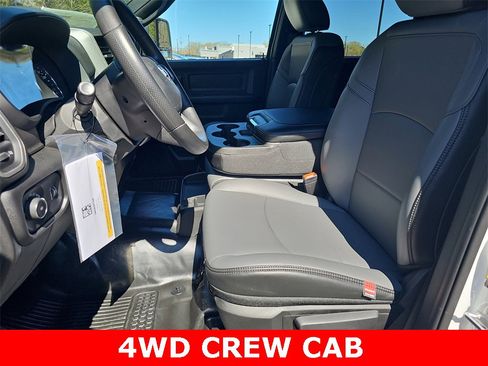 New 2024 RAM 5500 Tradesman w/ Chrome Appearance Group image 14