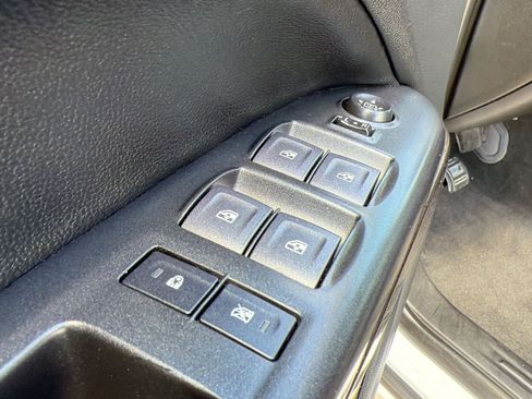 Used 2022 GMC Canyon Elevation w/ Trailering Package RWD image 27