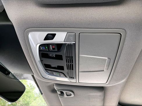 Certified 2022 Acura MDX SH-AWD w/ Advance Package image 32