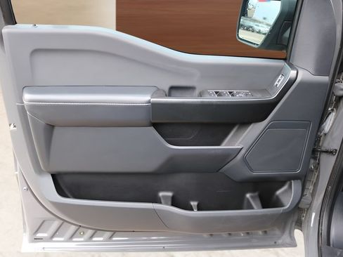 Used 2021 Ford F150 XL w/ STX Appearance Package RWD image 12