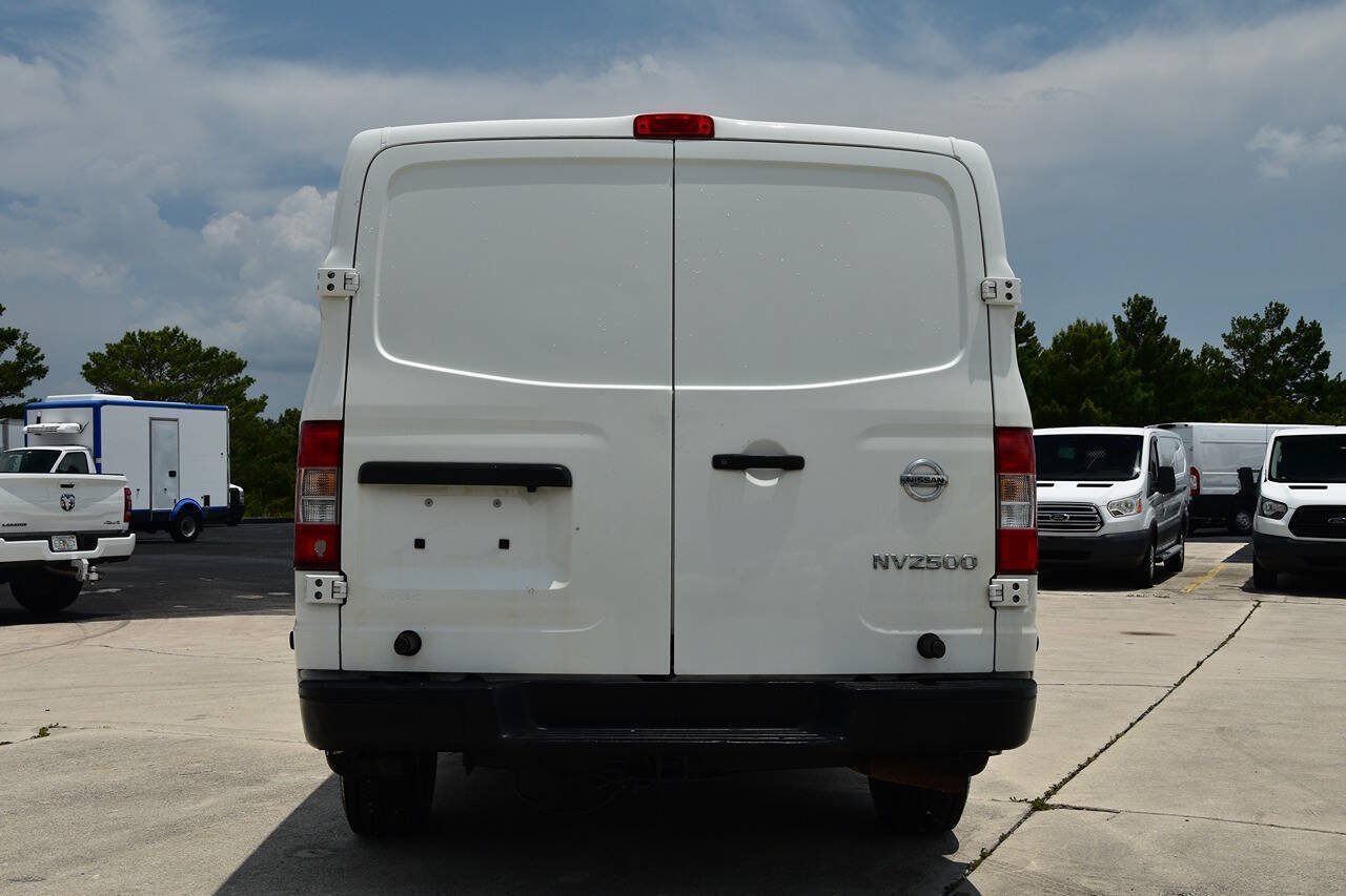 Used 2018 Nissan NV 2500 S RWD image 6