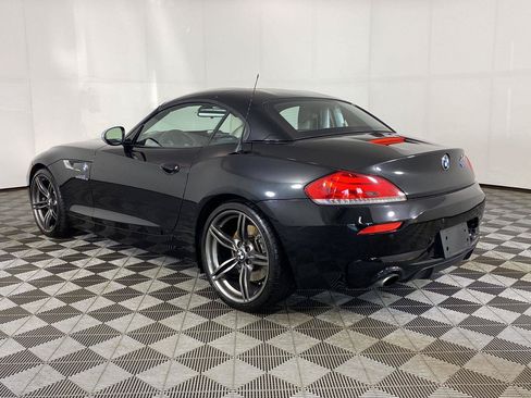 Used 2011 BMW Z4 sDrive35is RWD image 9