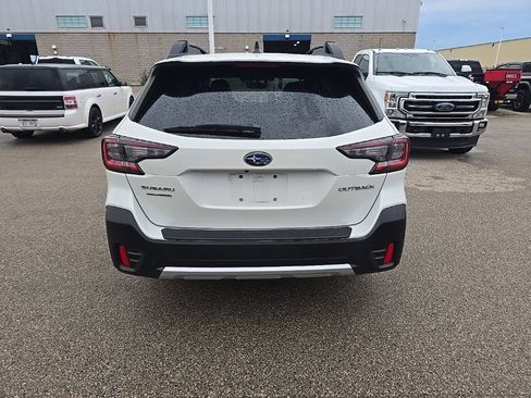 Used 2021 Subaru Outback Limited AWD/4WD image 5