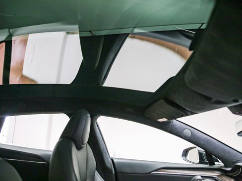 Used 2021 Tesla Model S Long Range AWD/4WD image 19