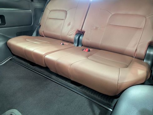 Used 2021 Toyota Land Cruiser image 29