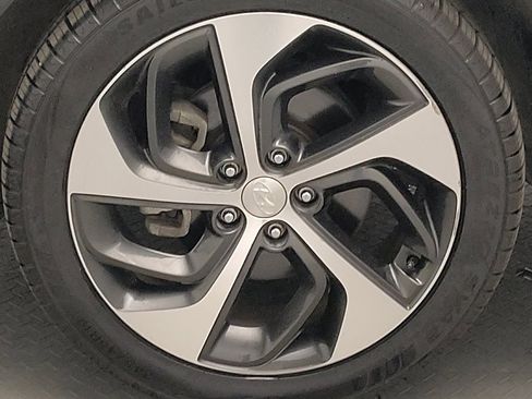 Used 2017 Hyundai Tucson Sport w/ Cargo Package image 31