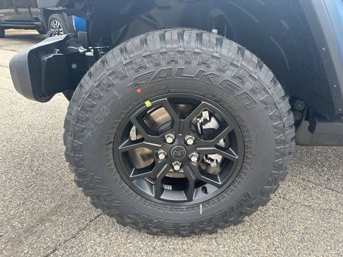 New 2026 Jeep Wrangler Unlimited Sport AWD/4WD image 31