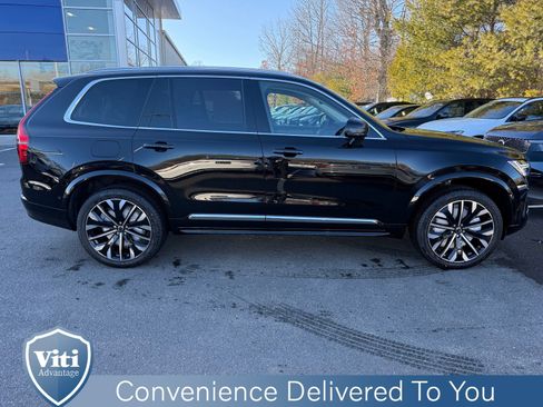 New 2026 Volvo XC90 T8 Ultra w/ Protection Package Premier image 9
