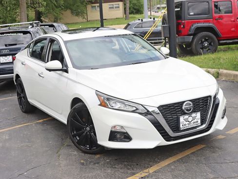 Used 2019 Nissan Altima 2.5 Platinum AWD/4WD image 7
