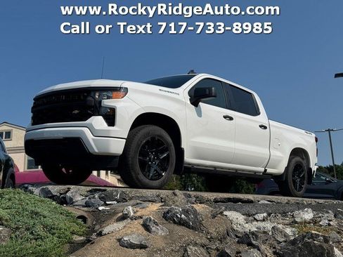 Used 2024 Chevrolet Silverado 1500 Custom AWD/4WD image 1