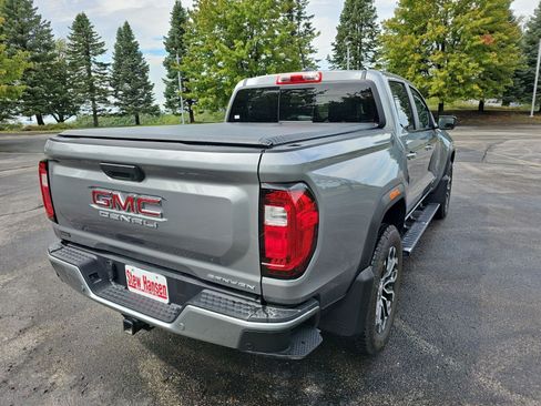 Used 2025 GMC Canyon Denali AWD/4WD image 6