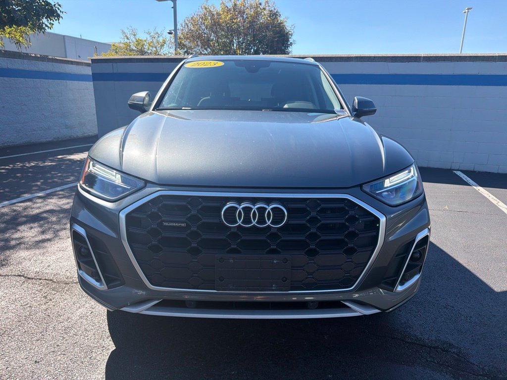 Used 2023 Audi Q5 2.0T Premium w/ Convenience Package AWD/4WD image 8