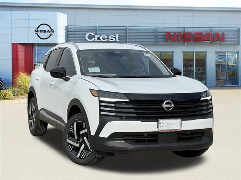 New 2026 Nissan Kicks SV image 1