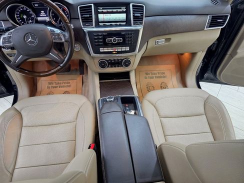 Used 2015 Mercedes-Benz ML 350 2WD w/ Premium 1 Package image 29