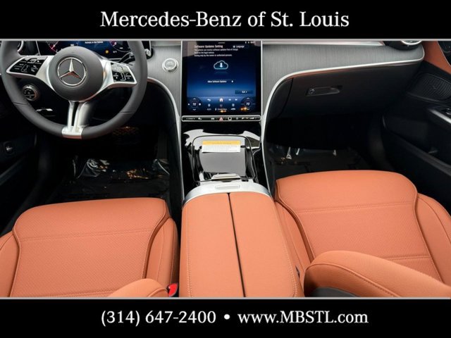 Certified 2026 Mercedes-Benz C 300 4MATIC Sedan image 8