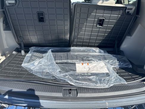 New 2026 Volkswagen Atlas SE image 22